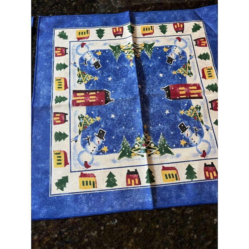 Festive Snowman Winter Scene Placemats Set of 2 Christmas Decor - Picture 2 of 4